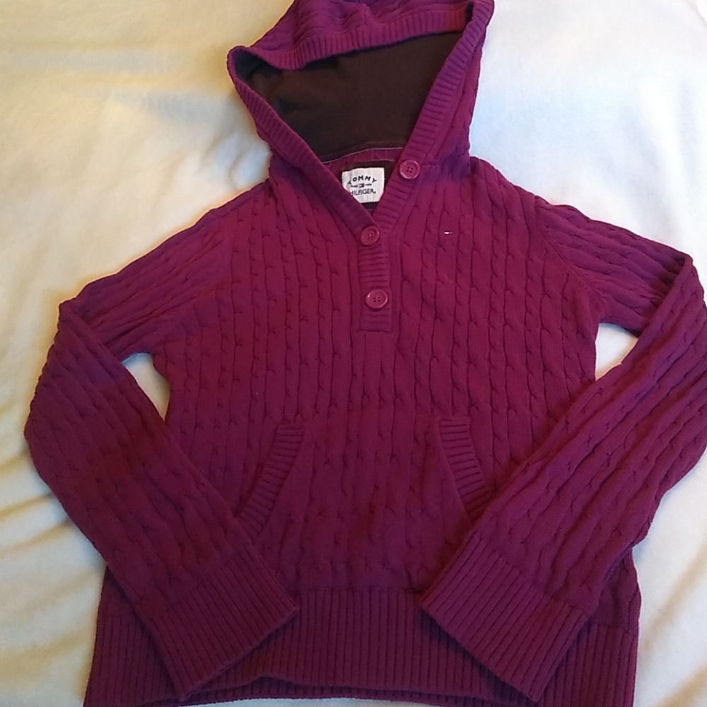 Tommy Hilfiger sweater